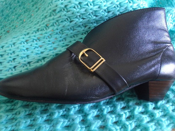 Cool Vintage Black Leather Go-Go Boots NOS
