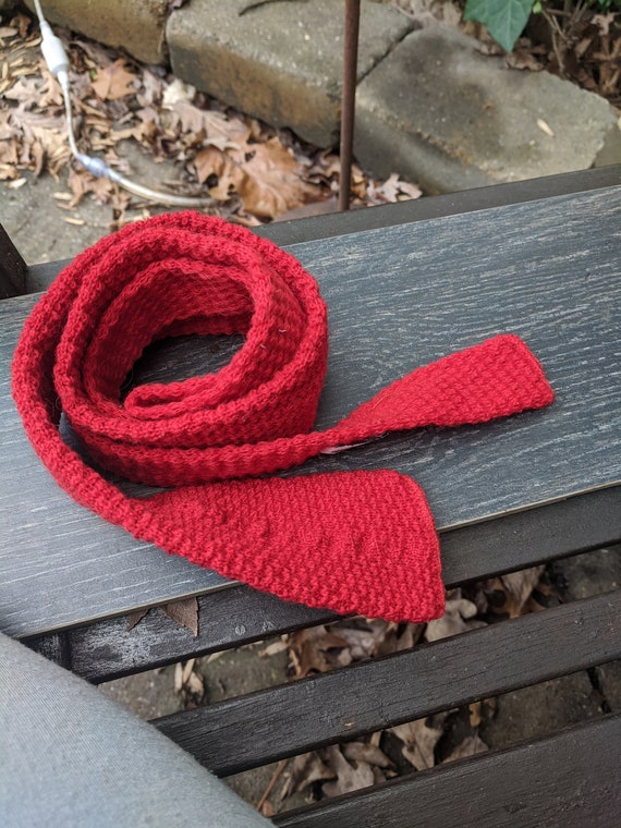 Necktie Red Knit Tie true Vintage - image 1