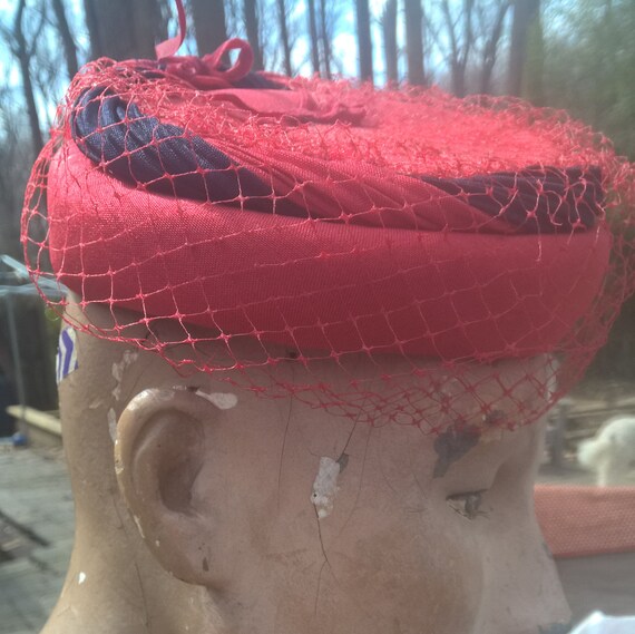 Red Straw Pillbox Hat with Veil - image 6