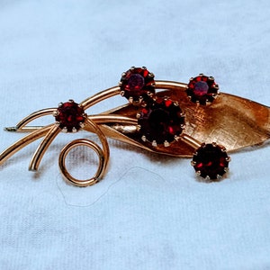 Gold Garnet Gemstone Brooch