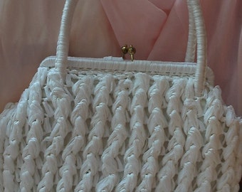 Purse White Straw Handbag vintage, Immaculate Condition