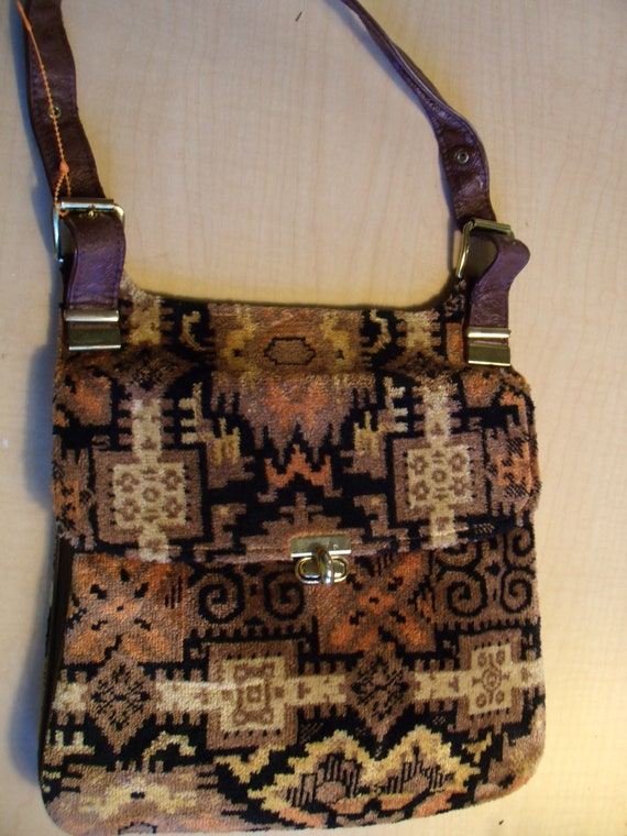 Vintage Tapestry IKAT Carpet Bag Purse Shoulder B… - image 1