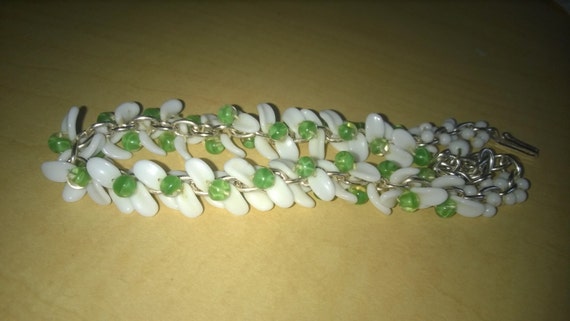 German Glass Bead Choker: Green & White Vintage N… - image 2