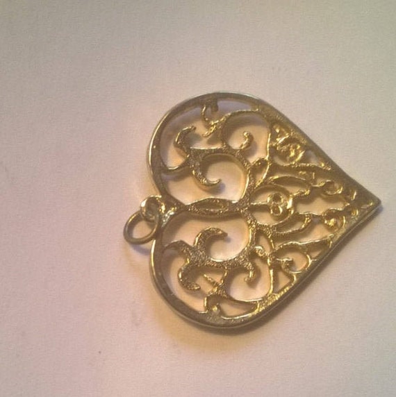 Valentines Day Heart Shaped Pendant Gold Filigree