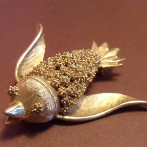 Bird Pin Brooch A Rare Bird