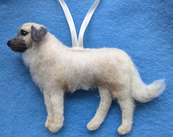 Needlefelted Anatolian sheepdog livestock guardian...hanging dog ornament, organic wool filling, can be personalised