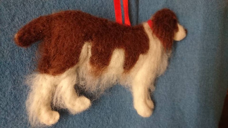 Needlefelted Springer/Cocker Spaniel hanging dog ornament with hand embroidered detail. Filled with wool from my organically certified flock image 4