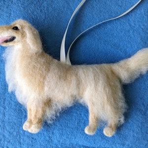 Needlefelted Golden Retriever Ornament: Wool Fur, Embroidered Option