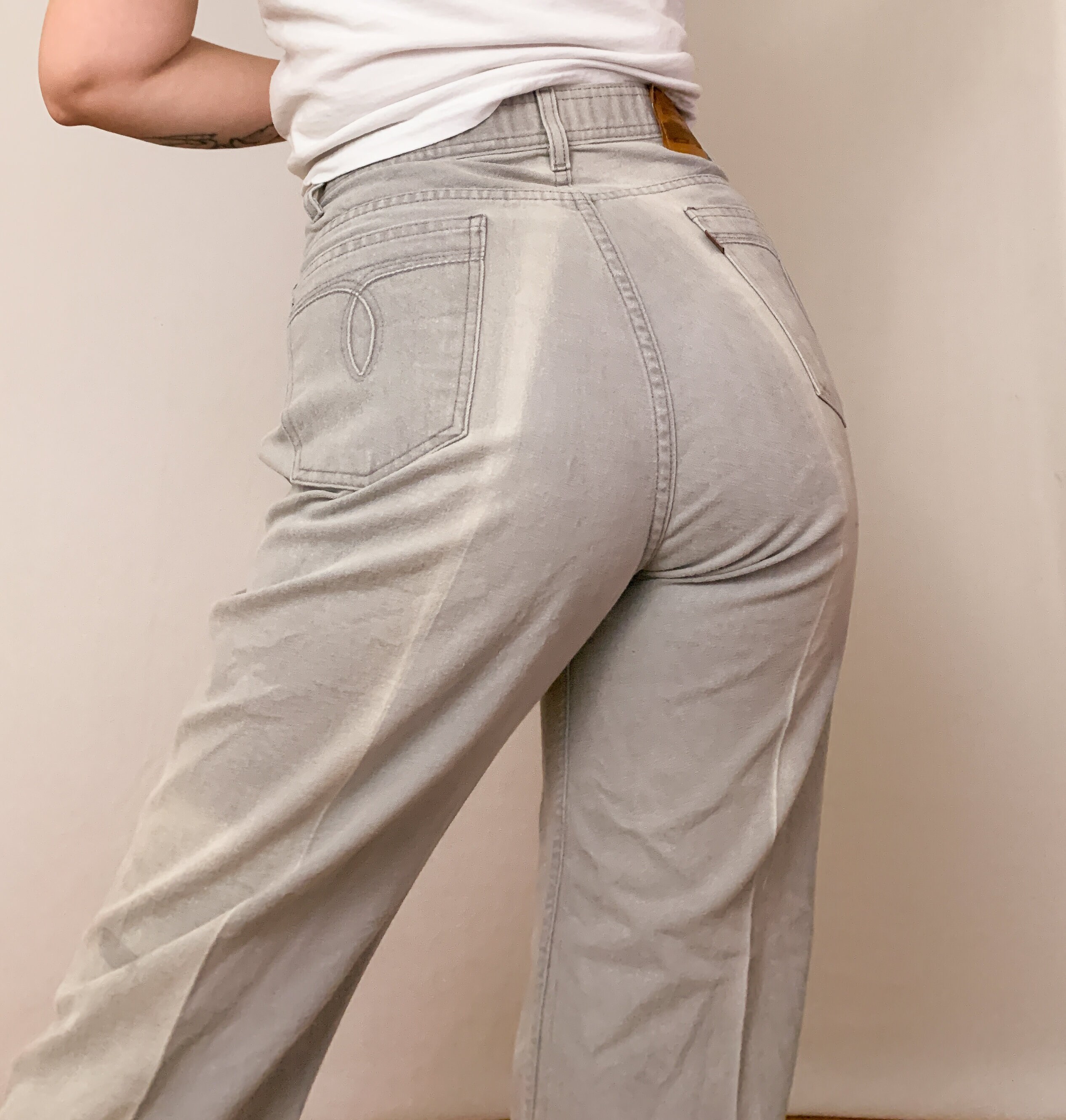 Vintage Sunbleached Gray Levi's Jeans 