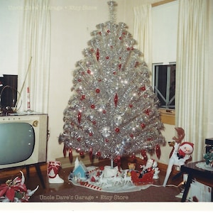 Aluminum Xmas Tree, Red Theme Ornaments With Modern TV ~ 1960s Vintage Snapshot Photo Mid-Century Modern Kodacolor Print; Digital Download