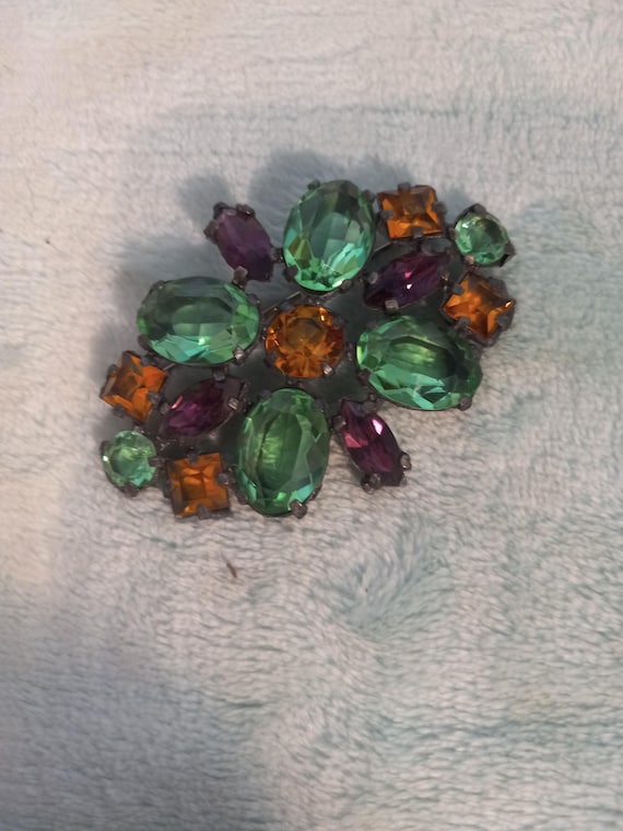 Original Art Deco Faux Emerald Brooch