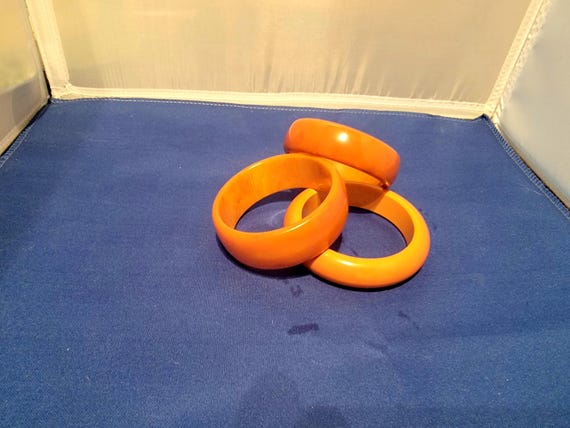 Butterscotch Bakelite Bangles Collection - image 7
