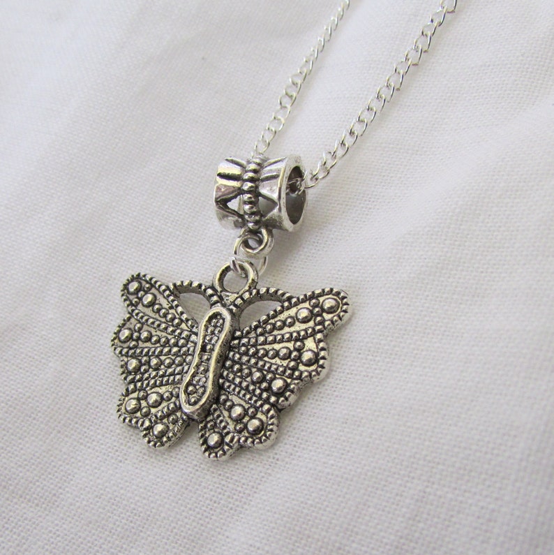 Antique Butterfly Pendant 16 Necklace N108