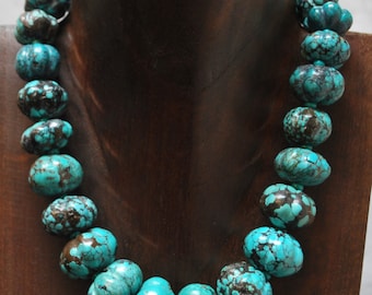 Pumpkin cut turquoise bead choker style necklace