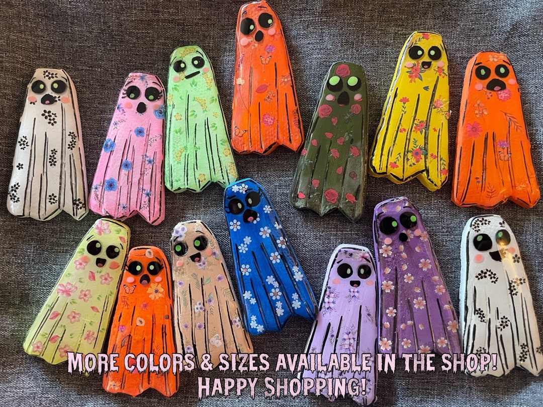 Boo Thangs - Bedsheet Ghosts Magnets - Each Unique - Hand Painted - Oye ...