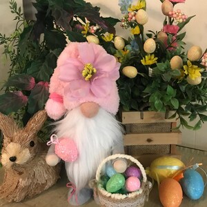 Easter Gnome, Flower Gnome, Easter Decor, spring Decor, Easter Gifts, Easter Buny
