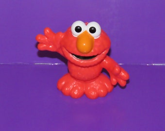 Official Elmo Figure