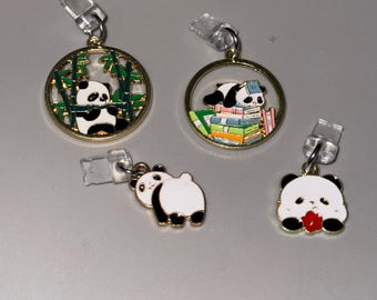 Accesorio para teléfono con puerto L con temática de panda