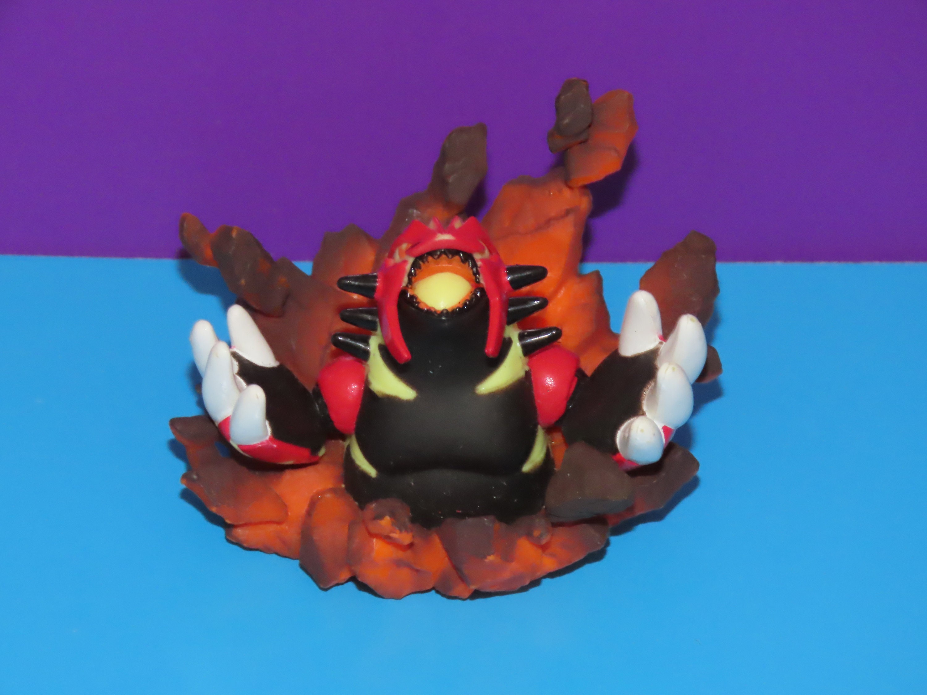Primal hotsell groudon figure