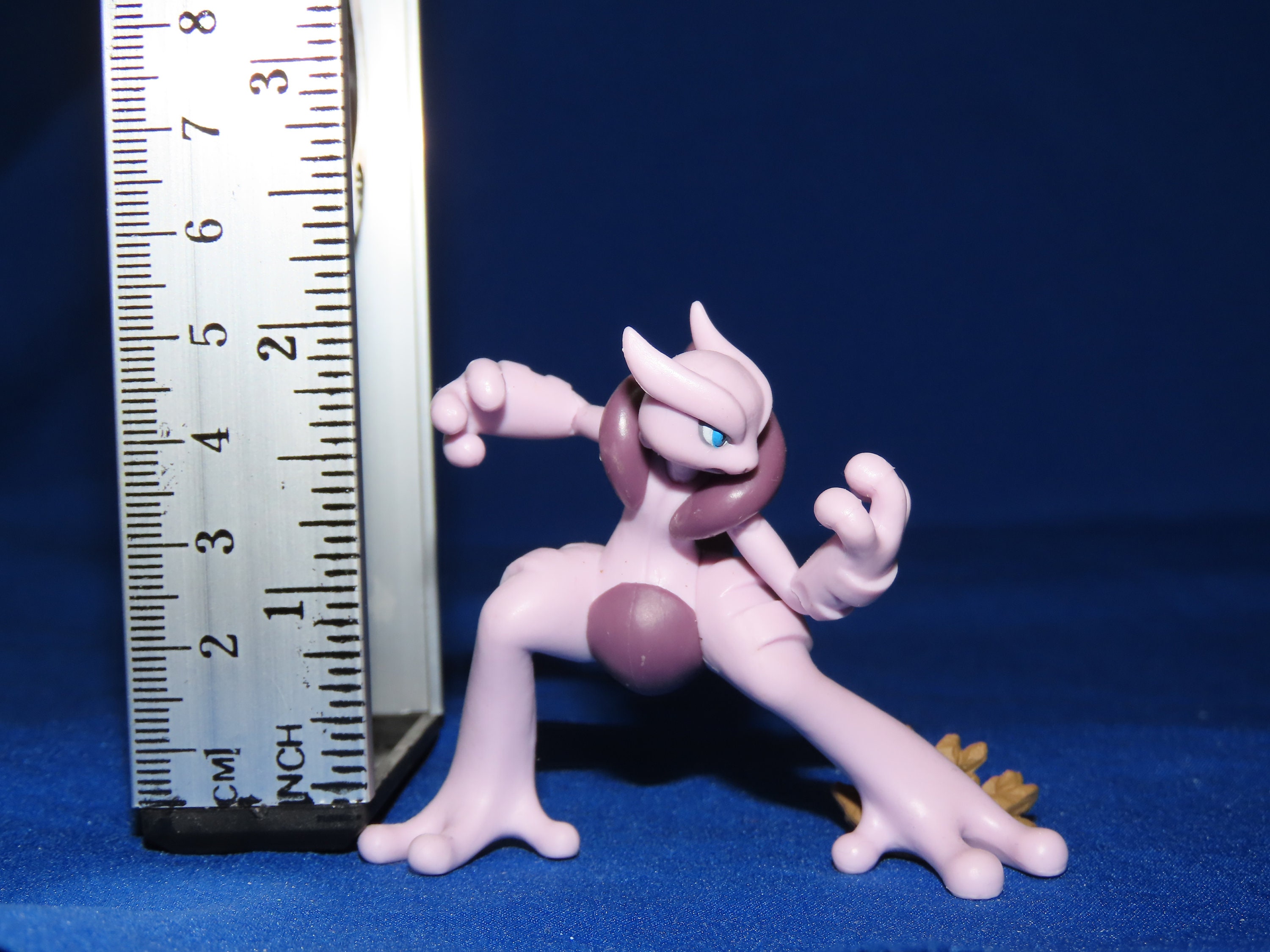 Mega Mewtwo X Figure - Mega Mewtwo X Collection Exclusive