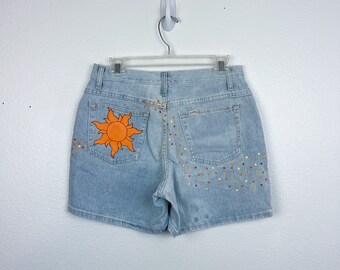 Painted Sun Shorts | Waist: 32