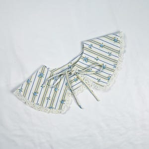 Blue Striped Detachable Ruffle Peter Pan Collar, Removeable Bib Collar, Striped Print Cotton Removeable Collar, Ruffle Collar