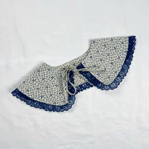Ditsy Floral Detachable Lace Peter Pan Collar, Removeable Bib Collar, Floral Print Cotton Removeable Collar, Lace Collar