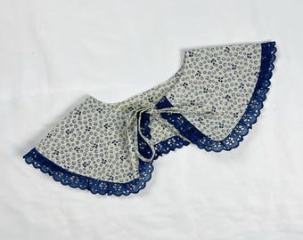 Detachable Floral Print Collar – Cream Fabric with Navy Blue Lace Trim and Tie Closure
