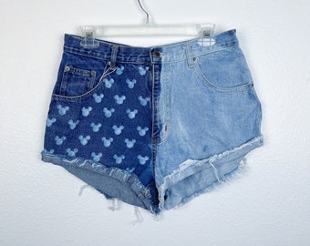 Two Tone Denim Shorts | Waist: 30