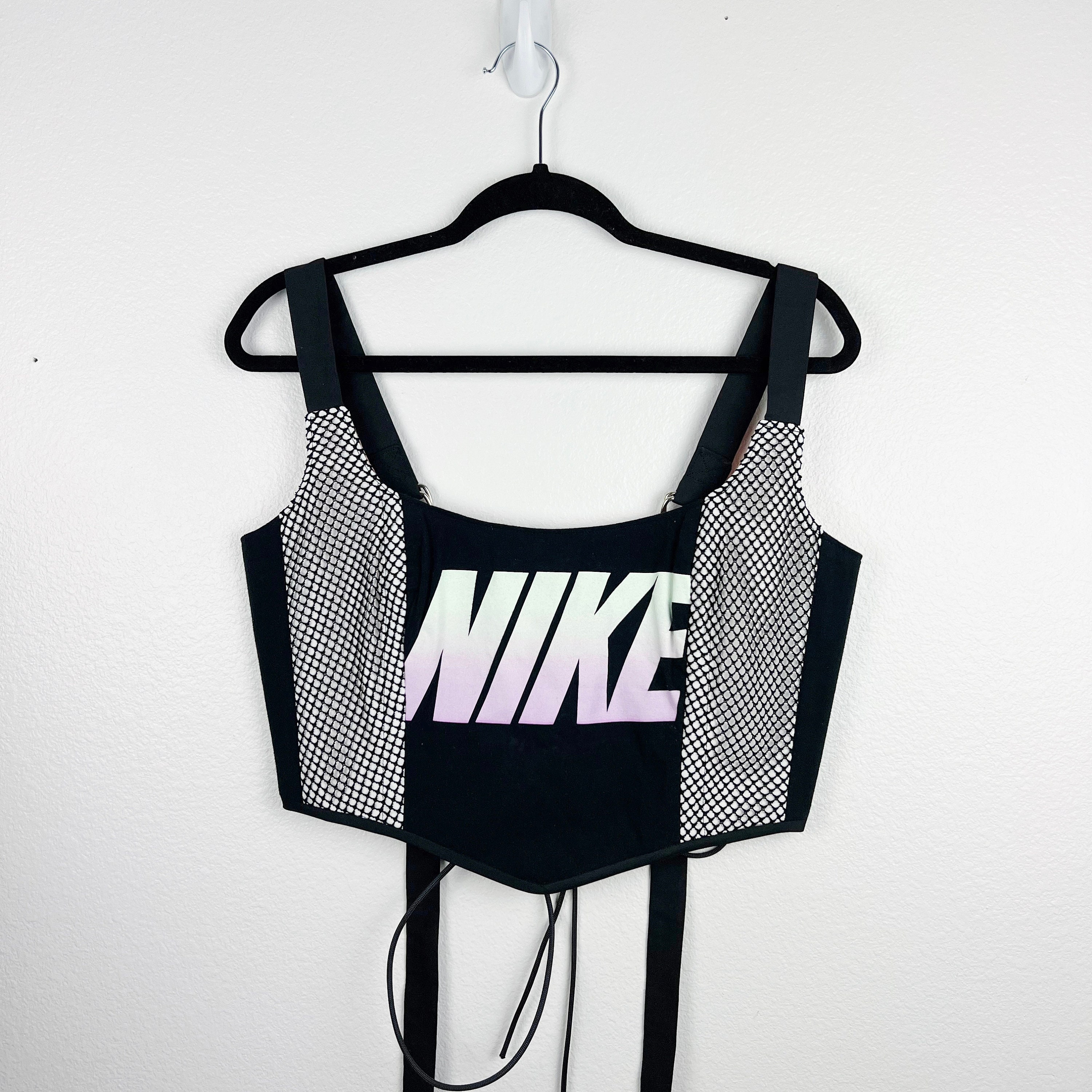 5 Ways to Style a Nike Crop Top. Nike ZA