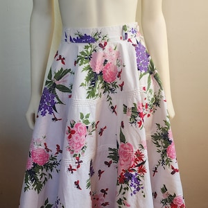 1950s Bees and Flowers Novelty Print Circle Skirt – Small