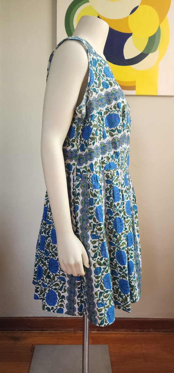 1960s Sleeveless Dress with Shortened Hem – Large… - image 3