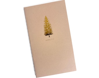 Minicuadernillo Noble Fir con encuadernación cosida. Cuaderno acogedor con temática de bosque. Diario de bolsillo con temática de bosque. Bloc de notas con recambio de árbol. Libreto festivo cosido con motivos de bosque.