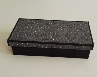 Medium jewellery box