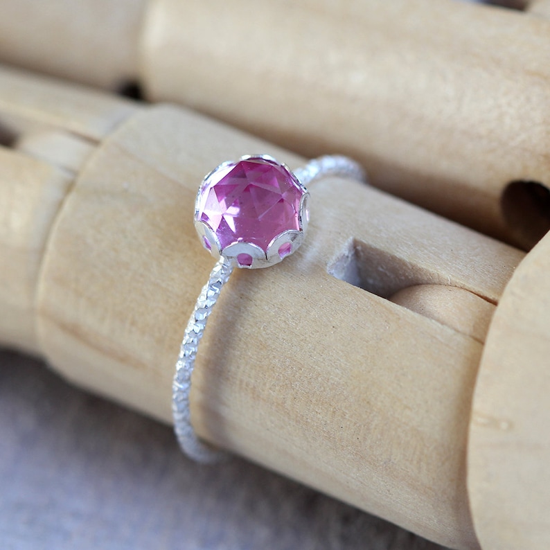 Pink sapphire gemstone ring image 4