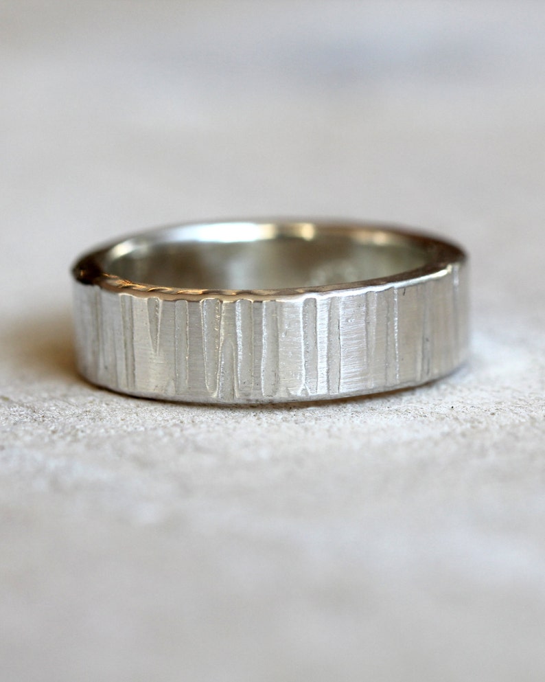 Men's tree bark wedding band image 3