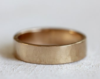 Men's 14k gold hammered wedding band solid gold hammered wedding ring