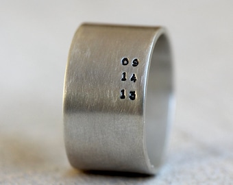 Men's personalized ring