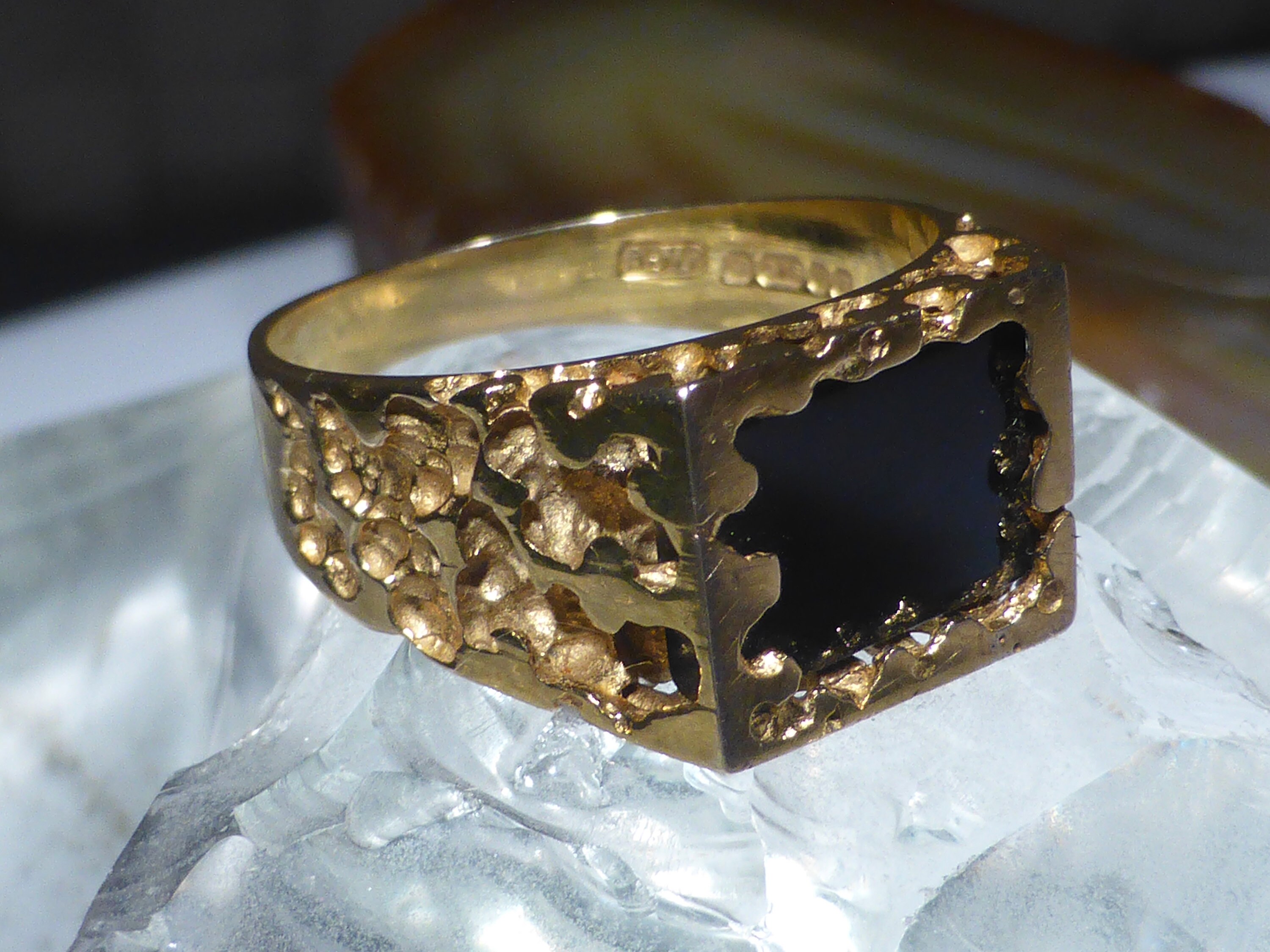 Mens 9ct gold signet rings best sale