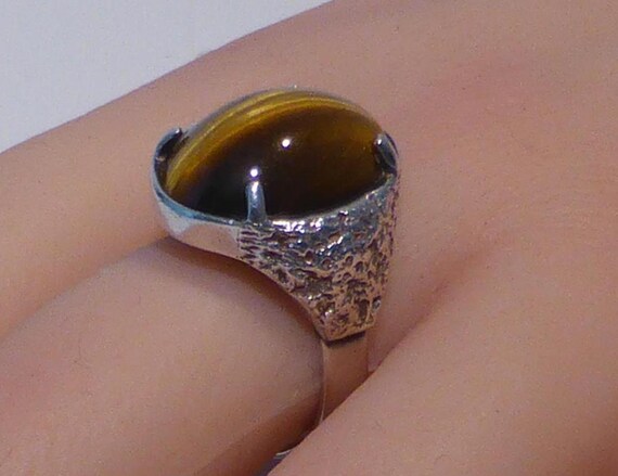 Solid Silver Tigers Eye Ring Hallmark Edinburgh 1… - image 1