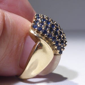 9ct Gold Sapphire Cluster Ring 0.8ctw  5.68g UK Hallmark Size T Boxed