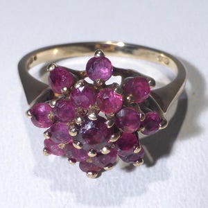 9ct Gold Ring Ruby Cluster 1.1ct 3.45gm UK Hallmark 1978 Size P 1/2 Boxed