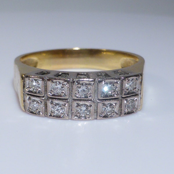 18ct Gold Diamond Signet Ring 6mm wide band Double Row 10 Stone 0.4ct UK Size R in Gift Presentation Box