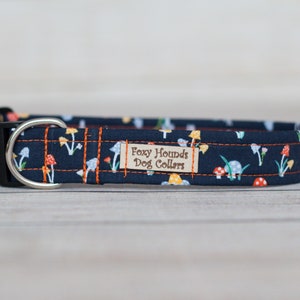 Collier pour chien mini champignons, fait main, réglable, boucle