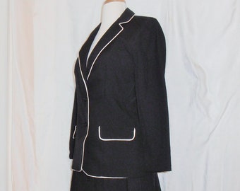 Retro Business wear 70's  Carole King Vintage Black Suit