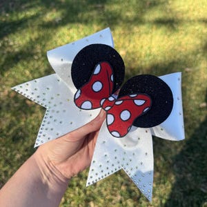 Minnie Mouse Cheer Bow
