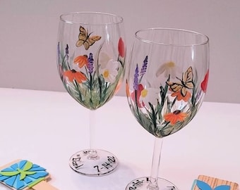 Hand-Painted Wildflower Wine Glasses: Floral Garden Design