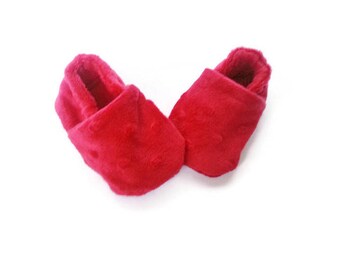 Red Minky Booties, Red Slippers Christmas, Girls Footwear, Fabric Baby Booties,Soft Sole Shoes, Kid's Footwear Booties, Newborn, Baptism