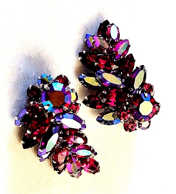 Signed SHERMAN Pink Fuchsia Raspberry Crystal Bro… - image 9