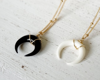 Beaded Black Double Horn Pendant Necklace, Beaded White Hand carved Buffalo Horn, White Double Horn Necklace, Bohemian Long Necklace